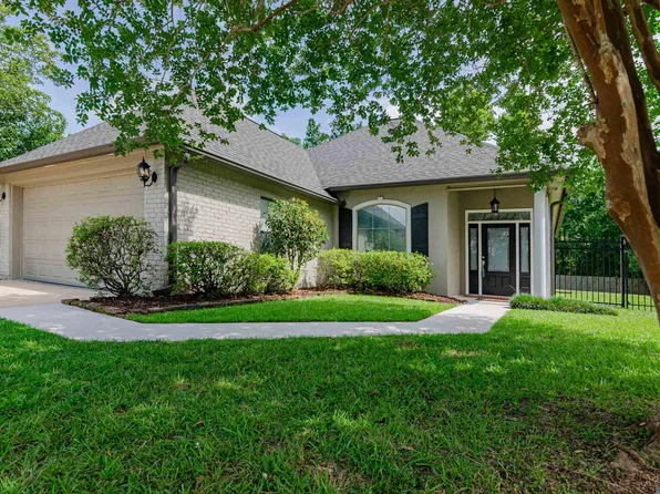 15432 Streamwood Ct, Baton Rouge, LA 70817