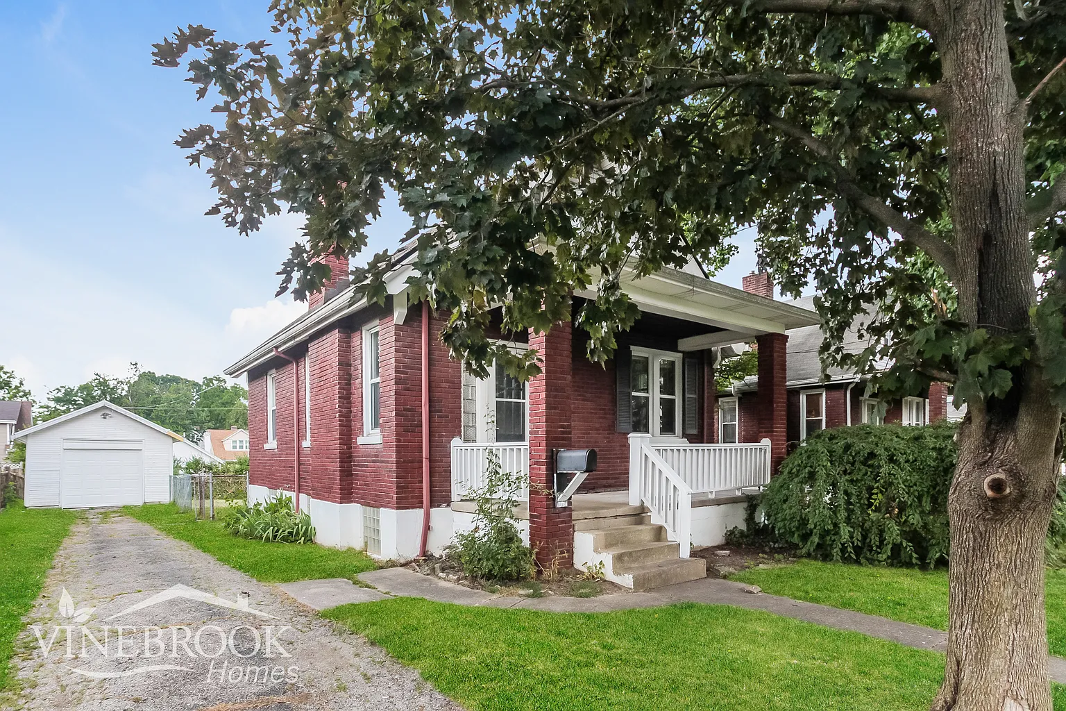 3973 Davis Ave photo 1
