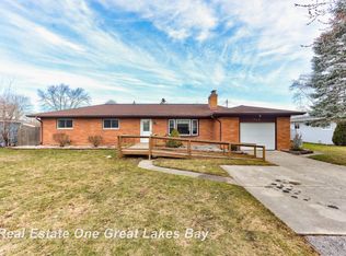 5398 Silvercrest Ln, Saginaw, MI
