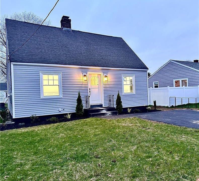 1st image of 45 Metropolitan Park Dr