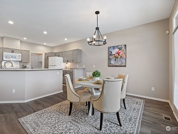 5th image of 7011 89th Avenue Ct SW