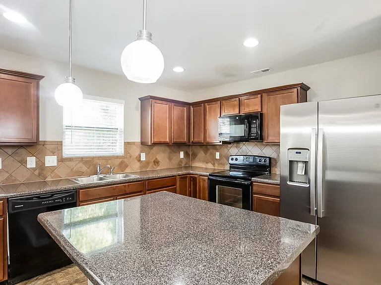 5437 Twin Brook Dr — Photo 7