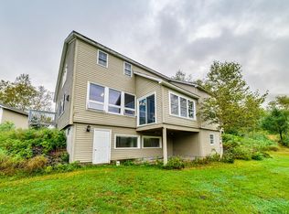 29 Village Rd, Shelburne, NH 03581