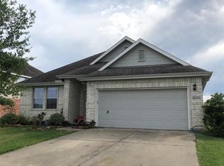 8515 Holly Spring Ln, Cove, TX 77523