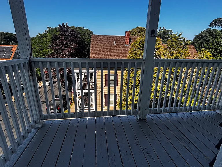 65-65A Chatham St #3 — Photo 19