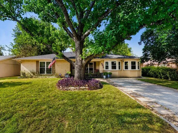 3017 Val Dr, Austin, TX 78723