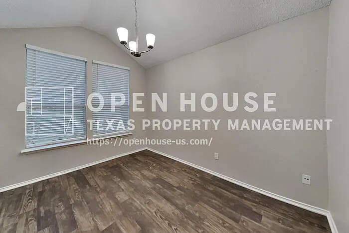 2312 Gerber Dr — Photo 9