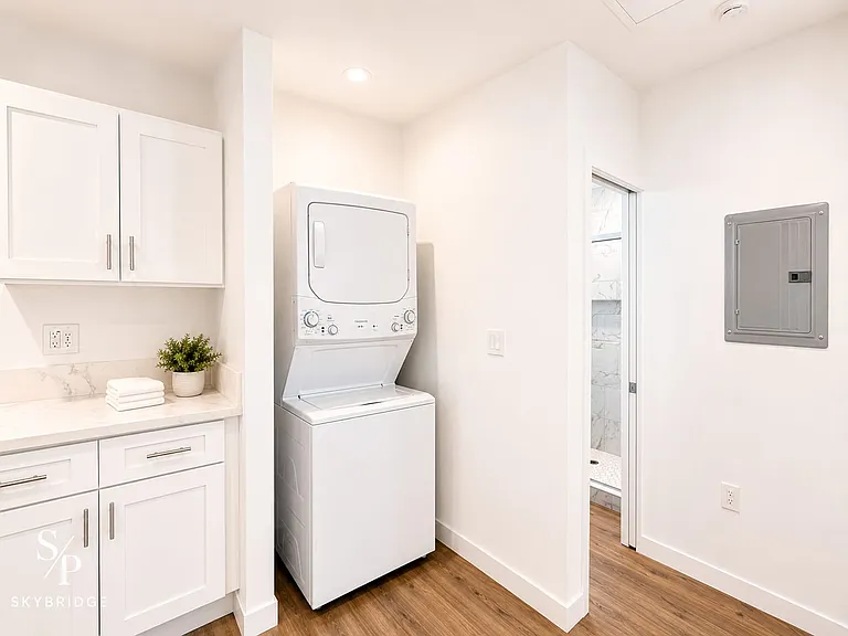 8715 Buckles St #A — Photo 10