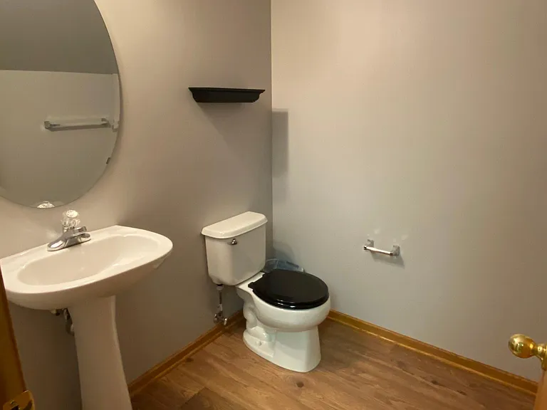 570 Tamarack Trl — Photo 9