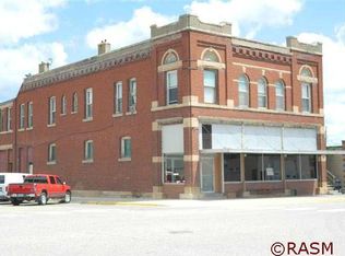 704 3rd St, Nicollet, MN 56074