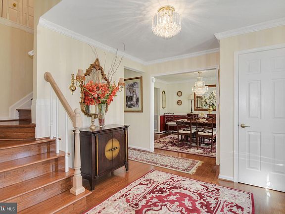 4th image of 18126 Headwaters Dr