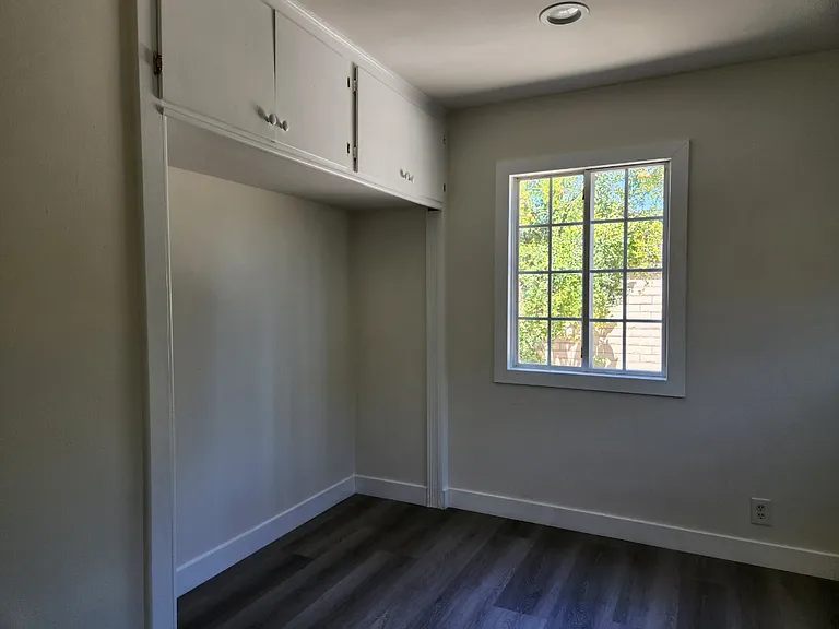 12182 Diane St — Photo 13