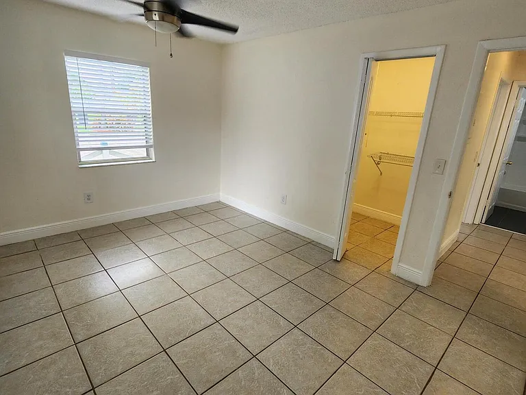 2167 Laura Ln #A — Photo 19
