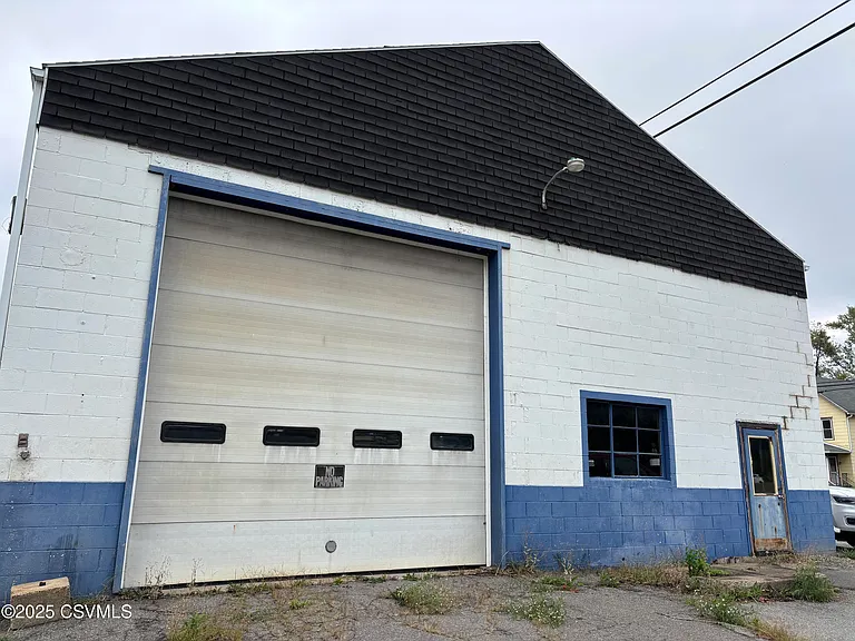 1350 Broadway Rd — Photo 6