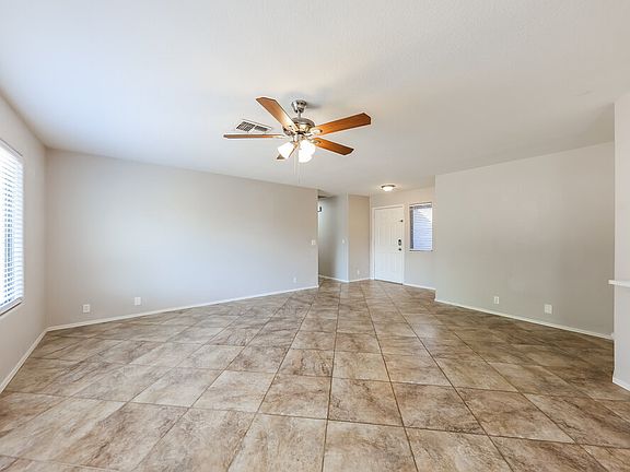4th image of 3919 W Abraham Ln