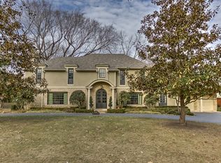 850 W 55th St, Kansas City, MO 64112