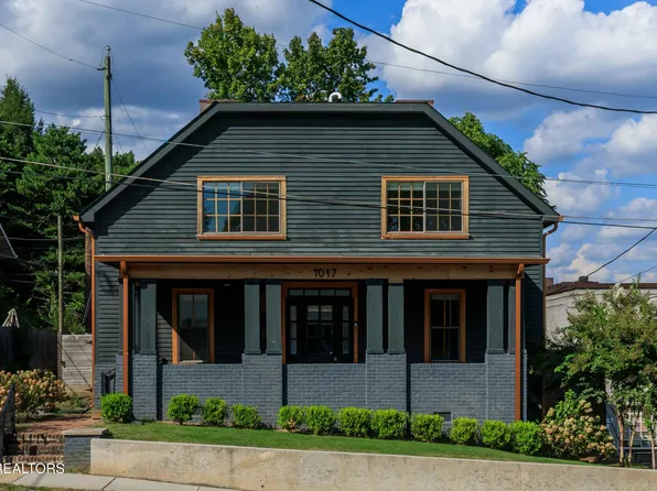 1017 Thompson Pl, Knoxville, TN 37917