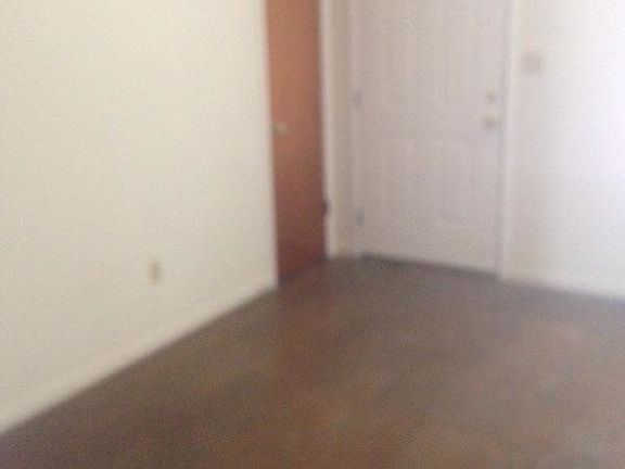 3rd image of 1510 Marimack Dr