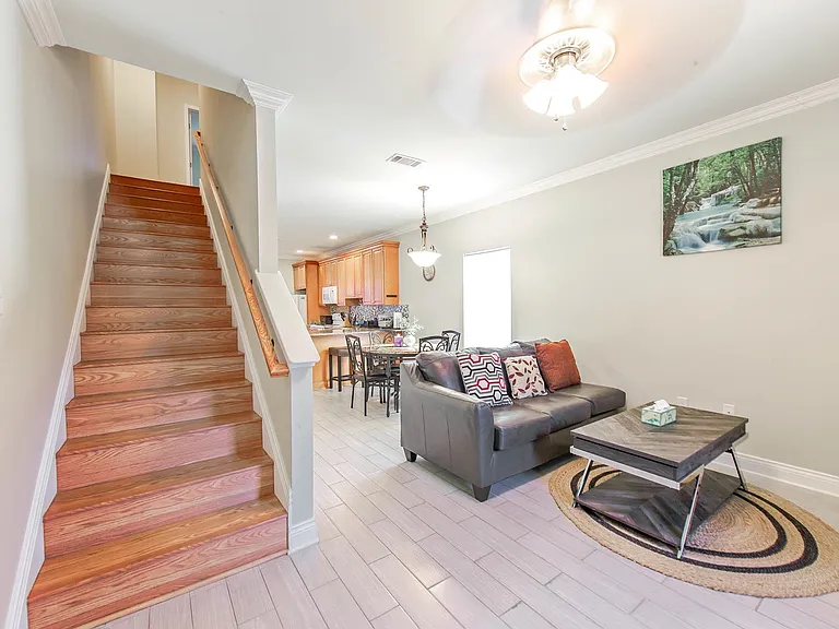 151 Dixie Ave — Photo 19