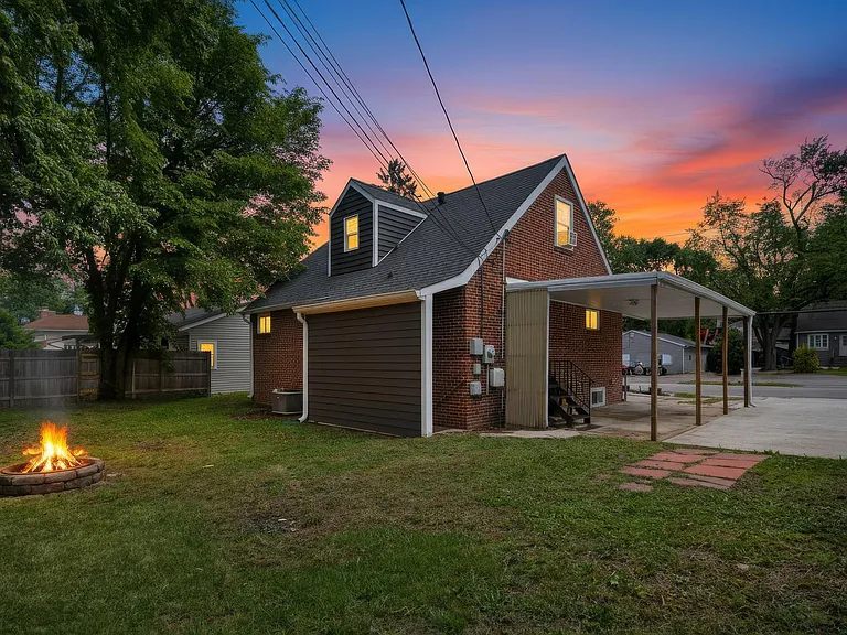 619 Old Stage Rd — Photo 37