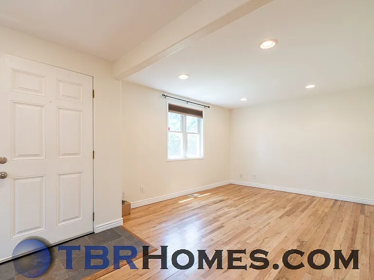 6929 Reno Dr — Photo 6