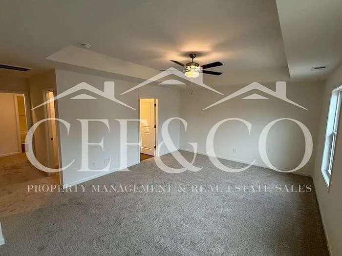1119 Silverbend Trl — Photo 14