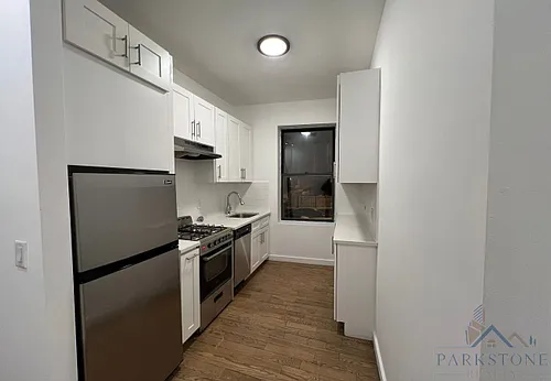 637 Bergen Ave #17 Photo 1