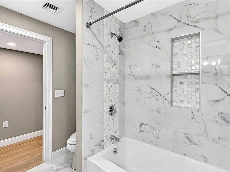 24 Crest Ave #1 — Photo 7