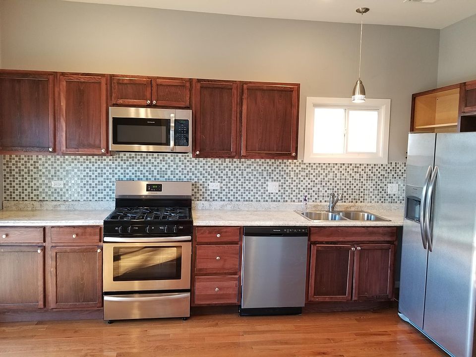 1st image of 1621 N Kimball Ave #1