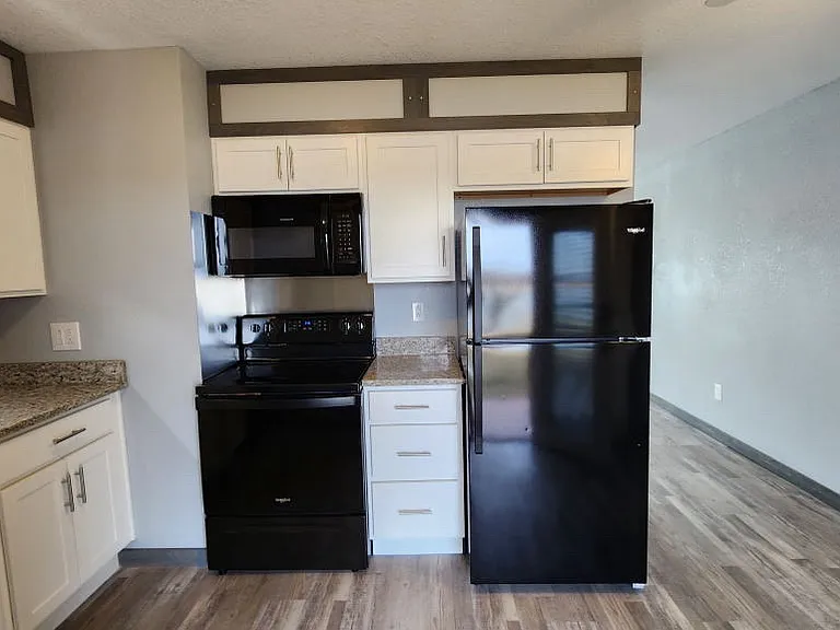 163 Kate St #23 — Photo 4