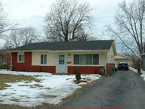 354 166th St photo 1