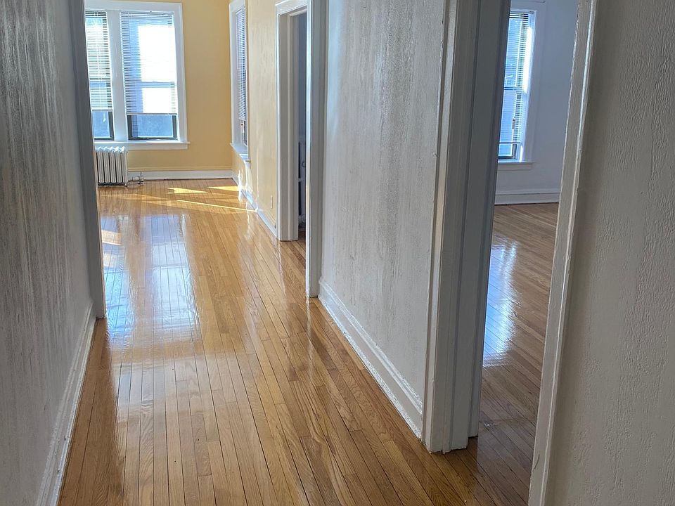 1st image of 6849 S Crandon Ave APT 1
