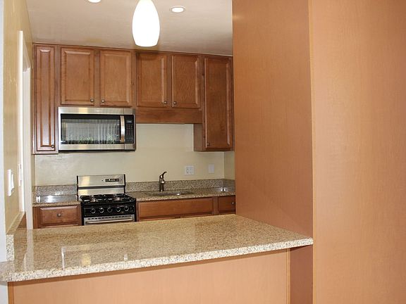 3rd image of 3504-3510 Wilshire Ter #3508