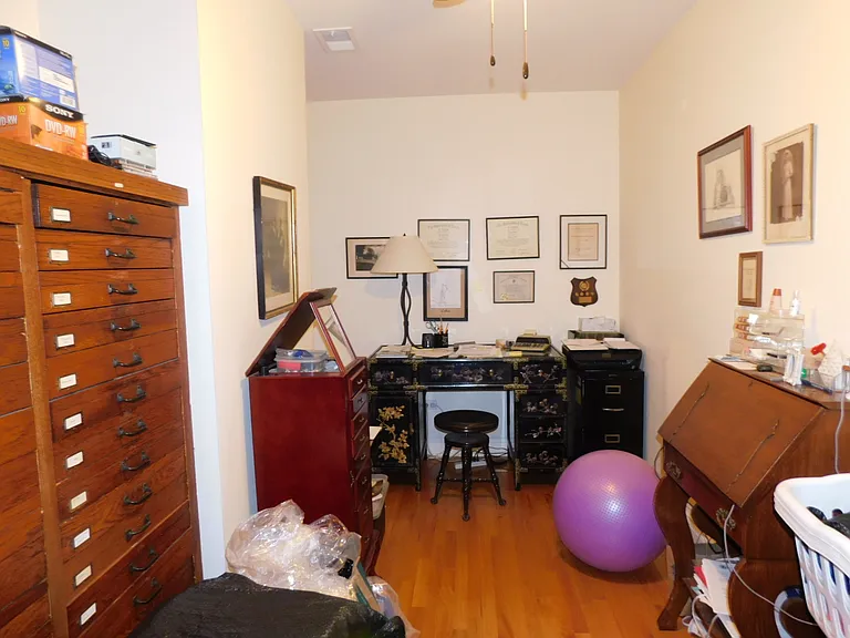 1817 Monroe St #1 — Photo 8