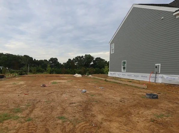 1422 Bucknell St, Wingate, NC 28174