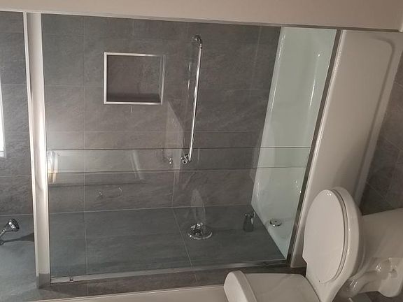 5th image of 523 Ivy St #1