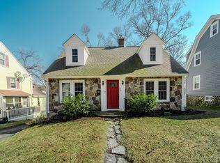 17 Mayfair St, Worcester, MA 01603