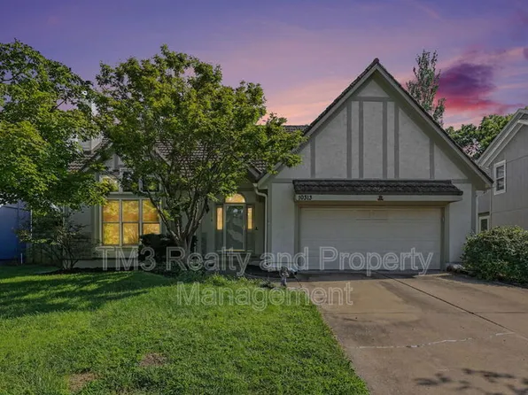 10313 W 131st St, Overland Park, KS 66213