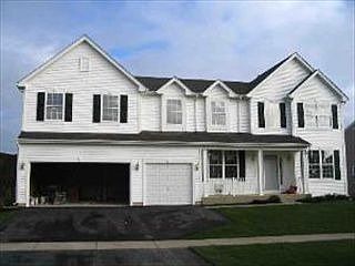 1st image of 2536 W Birch Dr