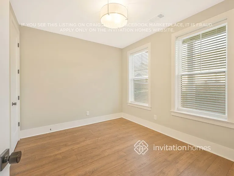 647 Vernon Ave #406 — Photo 13