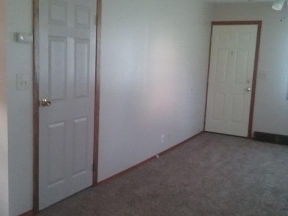 3rd image of 2850 Harvey Ave SE