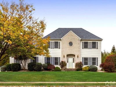 5 Kristina Ct, Monroe Township, NJ, 08831