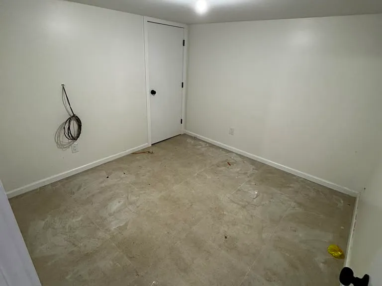 33 Kennedy Dr — Photo 5