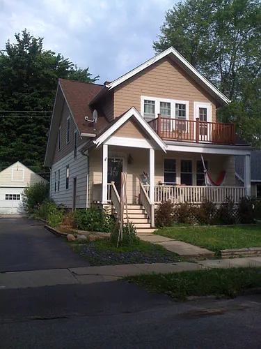 206 Buena Vista Ave #2 Photo 1 206 Buena Vista Ave #2 Photo 1