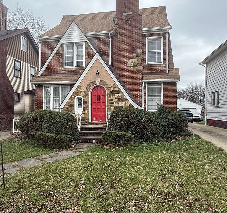 1st image of 11209 Langton Ave