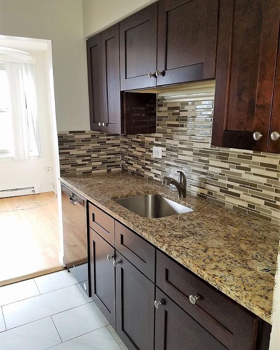 1st image of 3710 N Pine Grove Ave #416