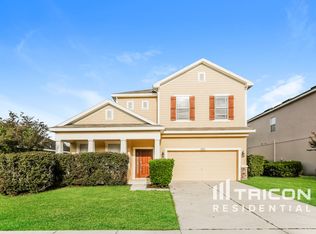 3017 Azalea Blossom Dr, Plant City, FL 33567