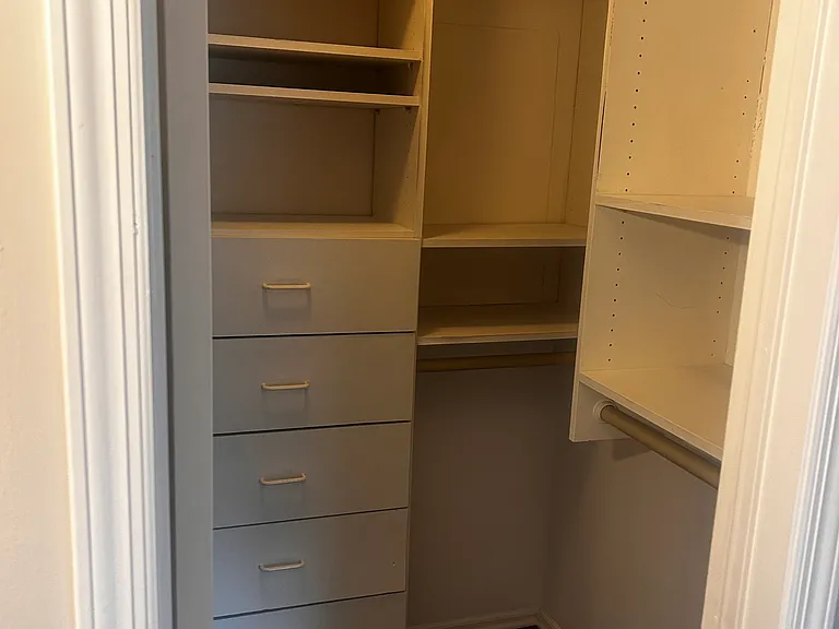 531 Clubhouse Ct #12 — Photo 9