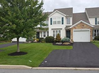 206 Park Ridge Dr, Easton, PA 18040
