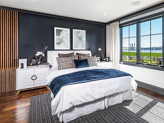 4th image of 305 Palisades Blvd #30